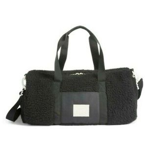 Herschel Supply Company Sutton Mid Volume